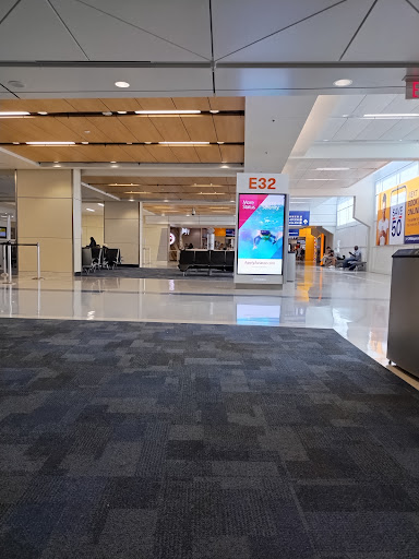 Terminal E17-E38 - Visual
