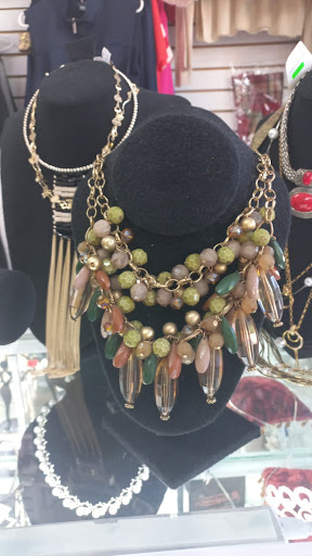 Boutique y Regalos HAUZ CHIC - Thumbnail