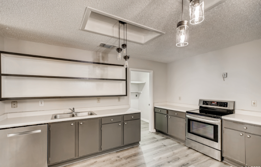 Shelby Albrecht, Realtor in San Antonio - Thumbnail