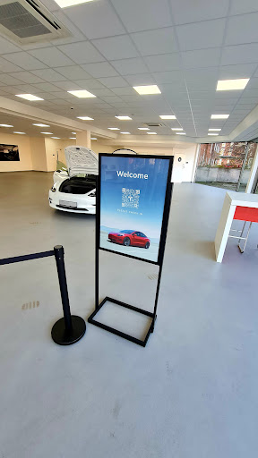 Tesla Nottingham Sales & Service - Thumbnail