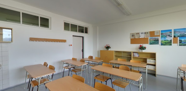 Stredná športová škola - Škola