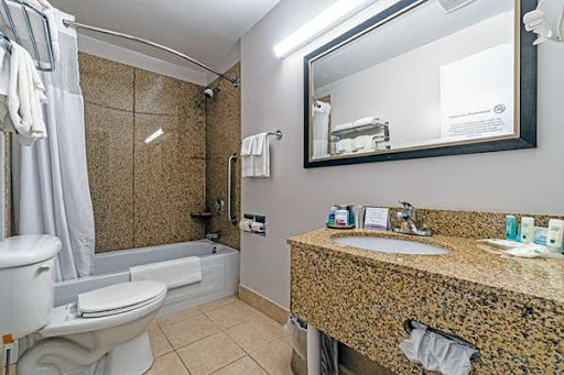 Quality Inn Halifax Airport - Thumbnail