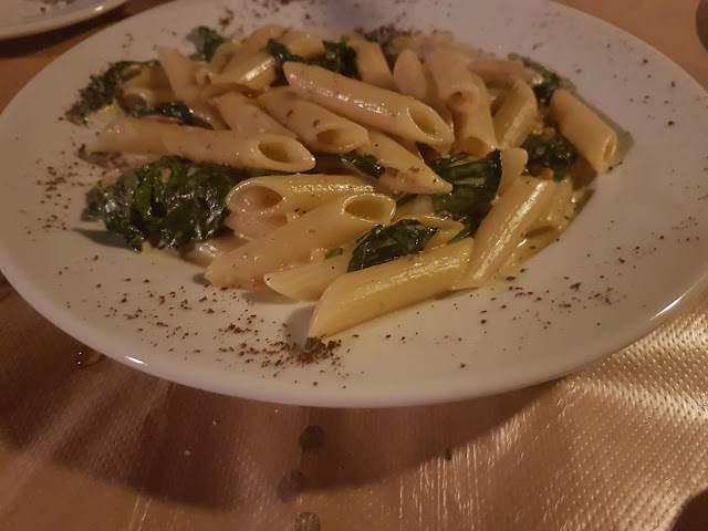 Oniro Wine Bar Restaurant