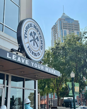 Three Notch'd Brewery & Craft Kitchen by null