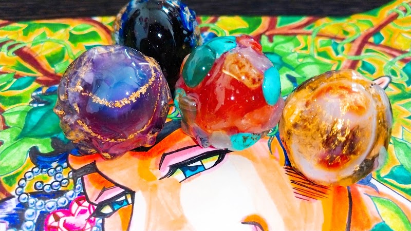 玉屋夢庵（タマヤムーアン）大人ゆめかわアクセサリーと雑貨ショップ