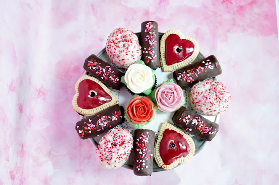Kyra's Bake Shop by null