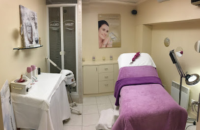 Camille Albane - Coiffeur Opio