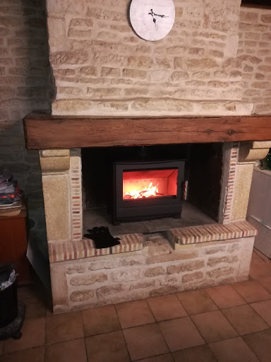 Aqua Feu | Poêles et inserts à granulés et bois sur Niort - Thumbnail