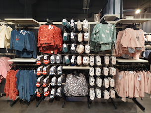 Photo n°4 de Kiabi à Saint-Priest (Magasin de vêtements pour femmes)