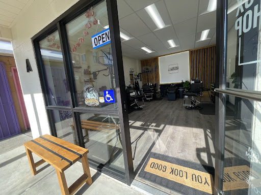 The Lightbox Barbershop - Thumbnail