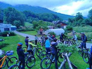 Photo n°1 de Maurienne Outdoor : Location de vélos, VTT électriques, vélos de route - Sorties guidées - Atelier de réparation vélo à Saint-Georges-d'Hurtières (Organisateur d’activités de plein air)