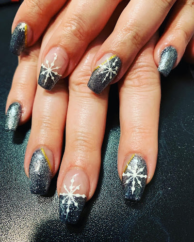 Rockabilly Nails interior view