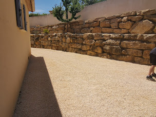 Photo n°7 de J&J MULTISERVICES à Bagnols-sur-Cèze (Entreprise de construction)