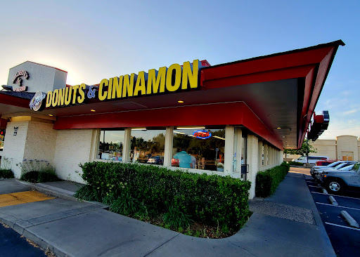 Rocklin Donuts & Cinnamon Logo