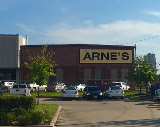 Arne's Warehouse Logo