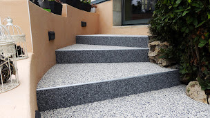 Photo n°13 de Garden Park Concept - Agence Piolenc et Orange - Revêtements extérieurs de qualité à Piolenc (Magasin d'articles pour l'aménagement paysager)