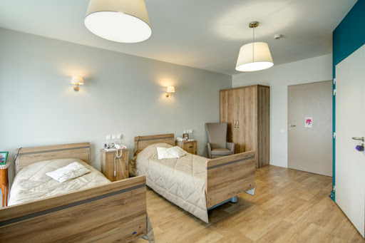 Photo de Villa Amélie - Ehpad à Saint-Rogatien (17) | LNA Santé à Lussant (17430)