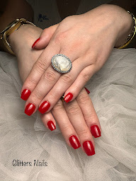 Photo n°19 de Glitters Nails à Vire Normandie (Salon de manucure)