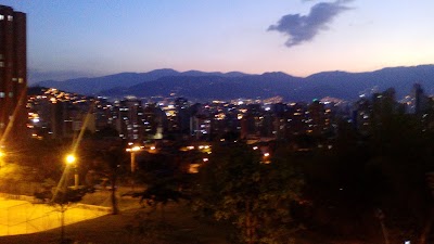 Photos of Parque Biblioteca La Ladera