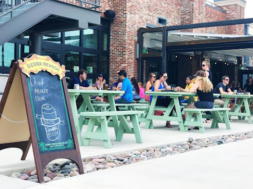 Flying Saucer Draught Emporium by null