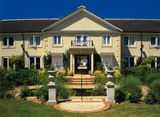 Cognatum Retirement Property : Fullands Court Estate