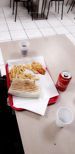 Photo 5 - FIZ BURGER