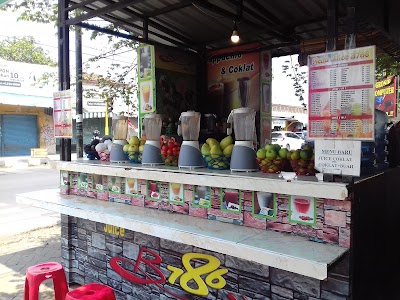 Photos of Juice B786 Minibar