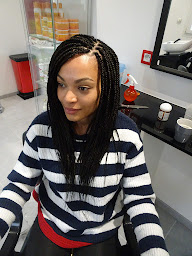 Photo n°19 de MagdaCoiffure Cosmétique Afro Nantes sorinieres à Les Sorinières (Salon de coiffure)