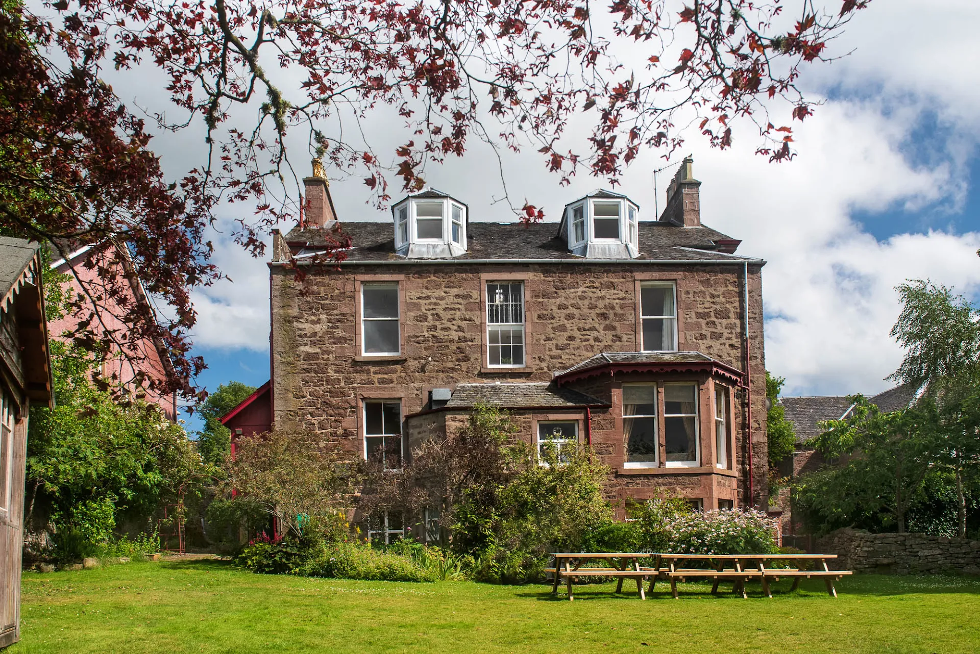 Galvelmore House