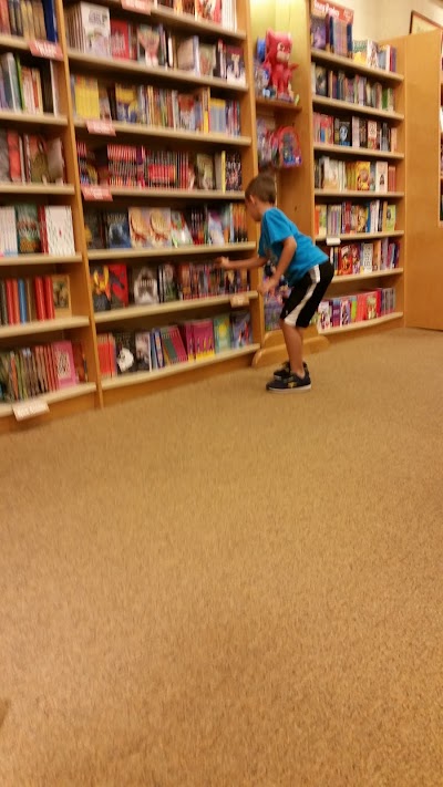 Barnes & Noble