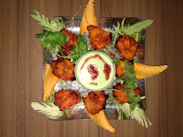 FoodInn Restaurant by null