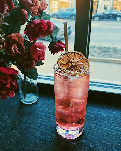 The Alibi Bourbon & Cocktail Lounge - Thumbnail