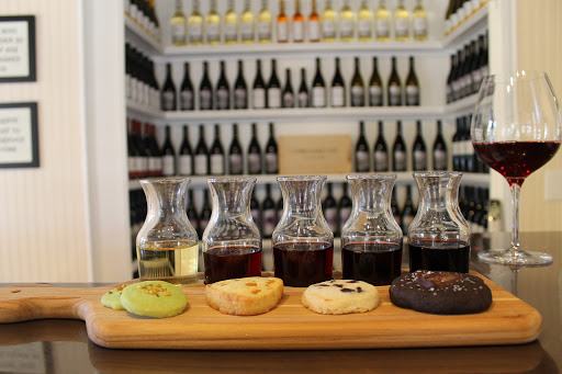 Loring Wine Company - Tasting Room Logo