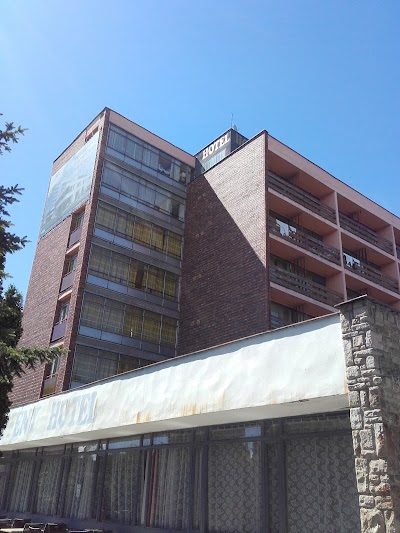 Photos of Napf&eacute;ny Hotel