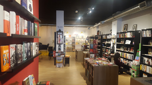 Librería La Lumbre - Thumbnail