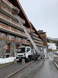 Photo n°5 de Monte meuble Annemasse - Gt lift à Annemasse (Agence de location de matériel)