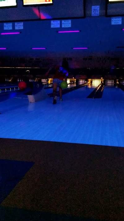 Elkhorn Lanes