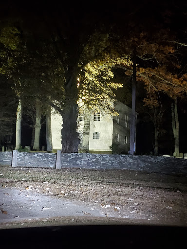 Old Trinity Church & Cemetery - Thumbnail
