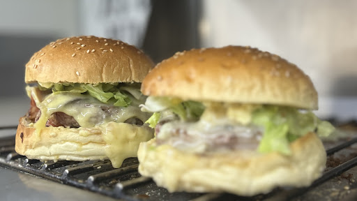 Le Chaud Time Food Truck
