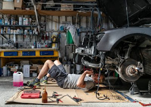 Photo n°2 de Dutat Jonathan - Carrosserie Beauvert à Antibes (Atelier de carrosserie automobile)