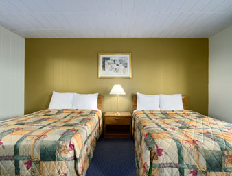 Knights Inn Kincardine - Thumbnail