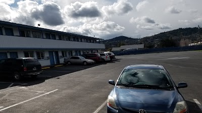 Travelodge by Wyndham Grants Pass