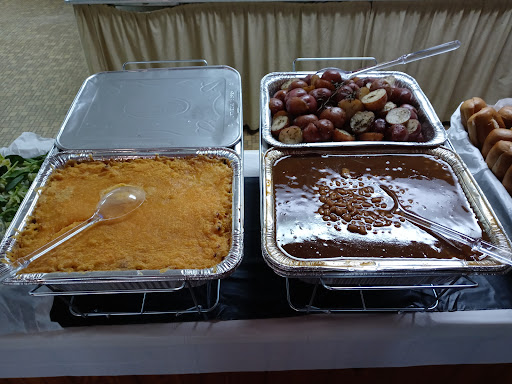 Squeek's Catering Corner - Visual