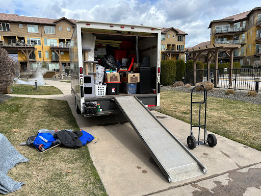 Dane‘s Delivery & Moving Gallery - Canada