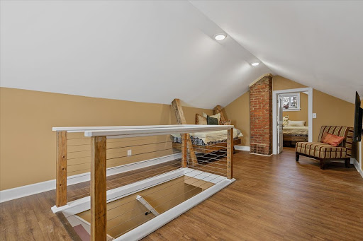 Joy Watson Real Estate Gallery - United States