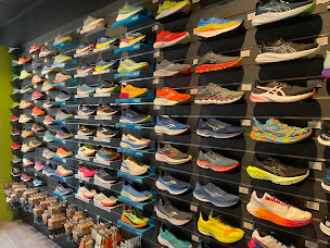 Photo n°25 de Outdoor Run Shop Angers à Angers (Magasin d'articles de sports)