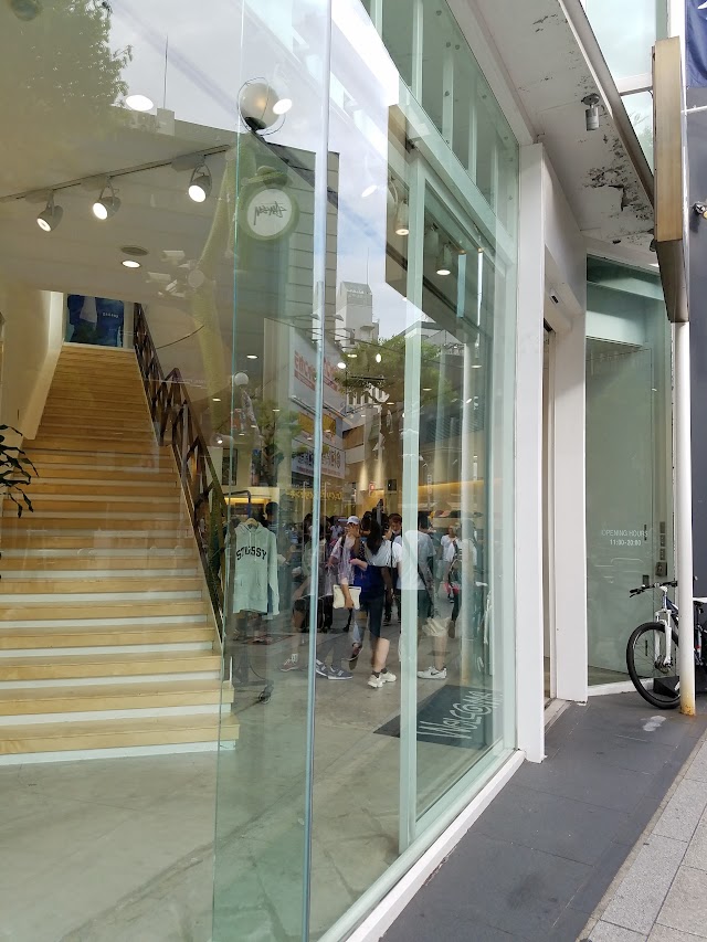 STUSSY Osaka Minami Chapter