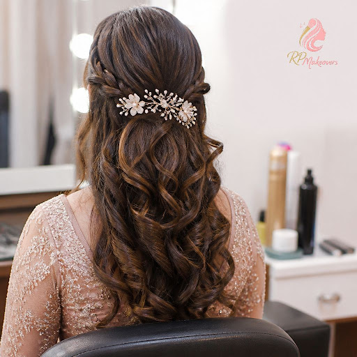 Your engagement and reception are once-in-a-lifetime celebrations, and your hairstyle should look… post image