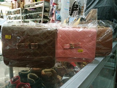 Photos of Gajah Fashion
