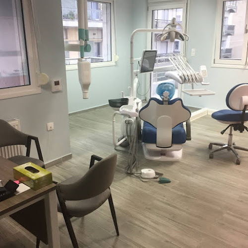 ΟΔΟΝΤΙΑΤΡΟΣ - ΞΑΝΘΟΠΟΥΛΙΔΗΣ ΝΙΚΟΛΑΟΣ